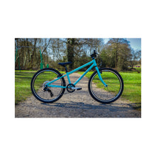 Load image into Gallery viewer, Squish 24-inch Kids Bike - Mint