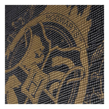 Load image into Gallery viewer, WIZARDING WORLD Harry Potter Hogwarts Crest Premium Zip Purse (GWF1AH3HPT)