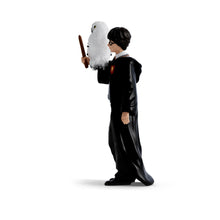 Load image into Gallery viewer, WIZARDING WORLD Harry Potter & Hedwig Toy Figure Set (42633)