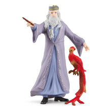 Load image into Gallery viewer, WIZARDING WORLD Albus Dumbledore &amp; Fawkes Toy Figure Set (42637)
