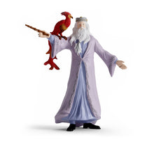 Load image into Gallery viewer, WIZARDING WORLD Albus Dumbledore &amp; Fawkes Toy Figure Set (42637)
