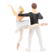 Load image into Gallery viewer, PAPO The Enchanted World Ballerina and Her Partner Toy Figure Set (39128)