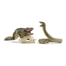Load image into Gallery viewer, SCHLEICH Wild Life Danger in the Swamp Toy Playset (42559)