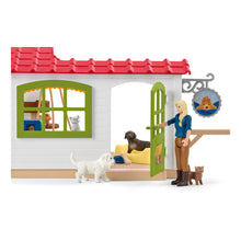 Load image into Gallery viewer, SCHLEICH Farm World Pet Hotel Toy Playset (42607)