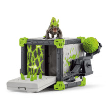 Load image into Gallery viewer, SCHLEICH Eldrador Creatures BattleCave Stone Chameleon Toy Playset - 42677