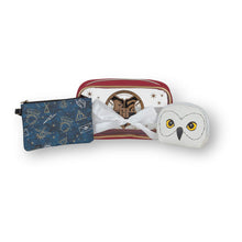 Load image into Gallery viewer, WIZARDING WORLD Harry Potter Hogwarts Travel Set (XB9DBTHPT)