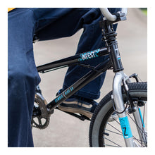 Load image into Gallery viewer, Zombie Infest 20-inch BMX Bike - Black/Blue/Silver