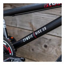 Load image into Gallery viewer, Zombie Plague 18-inch BMX Bike - Red/Black
