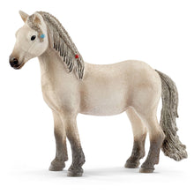 Load image into Gallery viewer, SCHLEICH Horse Club Hannah's First-aid Kit (42430)