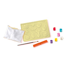 Load image into Gallery viewer, SES CREATIVE Happy Figures Casting & Painting Kit, Unisex, Ages Five to Twelve Years, Multi-colour (01133)