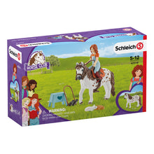 Load image into Gallery viewer, SCHLEICH Horse Club Mia & Spotty Toy Figure Set, Multi-colour, 5 to 12 Years (42518)