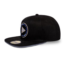 Load image into Gallery viewer, HORIZON FORBIDDEN WEST Symbol Logo Snapback Baseball Cap, Black (SB830716HFW)
