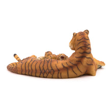 Load image into Gallery viewer, PAPO Wild Animal Kingdom Lying Tigress Nursing Toy Figure, Three Years or Above, Multi-colour (50156)