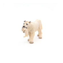 Load image into Gallery viewer, PAPO Wild Animal Kingdom White Lioness with Cub Toy Figure (50203)