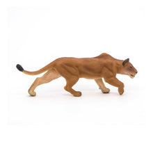 Load image into Gallery viewer, PAPO Wild Animal Kingdom Lioness Chasing Toy Figure (50251)