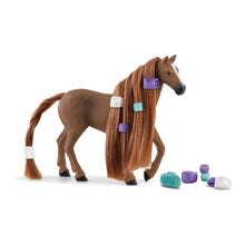 Load image into Gallery viewer, SCHLEICH Horse Club Beauty Horse English Thoroughbred Mare Toy Figure (42582)