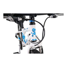 Load image into Gallery viewer, Squish 20-inch Kids Bike - White/Blue
