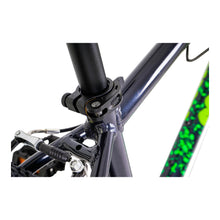 Load image into Gallery viewer, Squish 24-inch Kids Bike - Dark Grey
