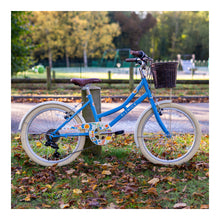 Load image into Gallery viewer, Elswick Cherish 20-inch Kids Heritage Bike - Blue/Cream
