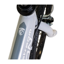 Load image into Gallery viewer, Falcon Jetstream 20-inch Kids Hybrid Bike - Light Grey
