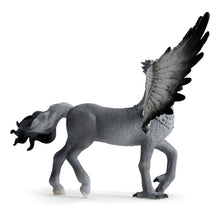 Load image into Gallery viewer, WIZARDING WORLD Buckbeak Toy Figure (13988)
