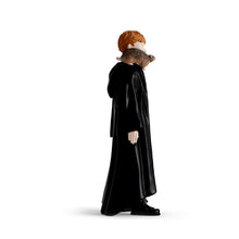 Load image into Gallery viewer, WIZARDING WORLD Ron Weasley &amp; Scabbers Toy Figure Set (42634)
