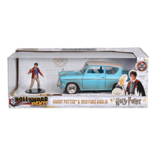 Load image into Gallery viewer, HARRY POTTER 1959 Ford Anglia 1:24 Die Cast Vehicle with Figure (253185002)
