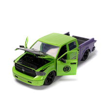 Load image into Gallery viewer, MARVEL COMICS Incredible Hulk 2014 Ram 150 Die Cast Vehicle with Figure (253225029SSU)
