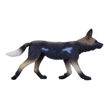 Load image into Gallery viewer, MOJO Wildlife &amp; Woodland African Hunting Dog Toy Figure (387110)
