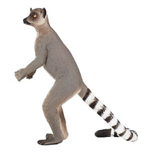 Load image into Gallery viewer, MOJO Wildlife &amp; Woodland Ringtail Lemur Toy Figure (387177)
