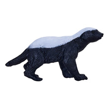 Load image into Gallery viewer, MOJO Wildlife &amp; Woodland Honey Badger Male Toy Figure (387181)
