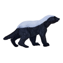 Load image into Gallery viewer, MOJO Wildlife &amp; Woodland Honey Badger Male Toy Figure (387181)
