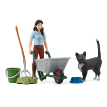 Load image into Gallery viewer, SCHLEICH Horse Club Mucking &amp; Grooming Toy Playset - 42747
