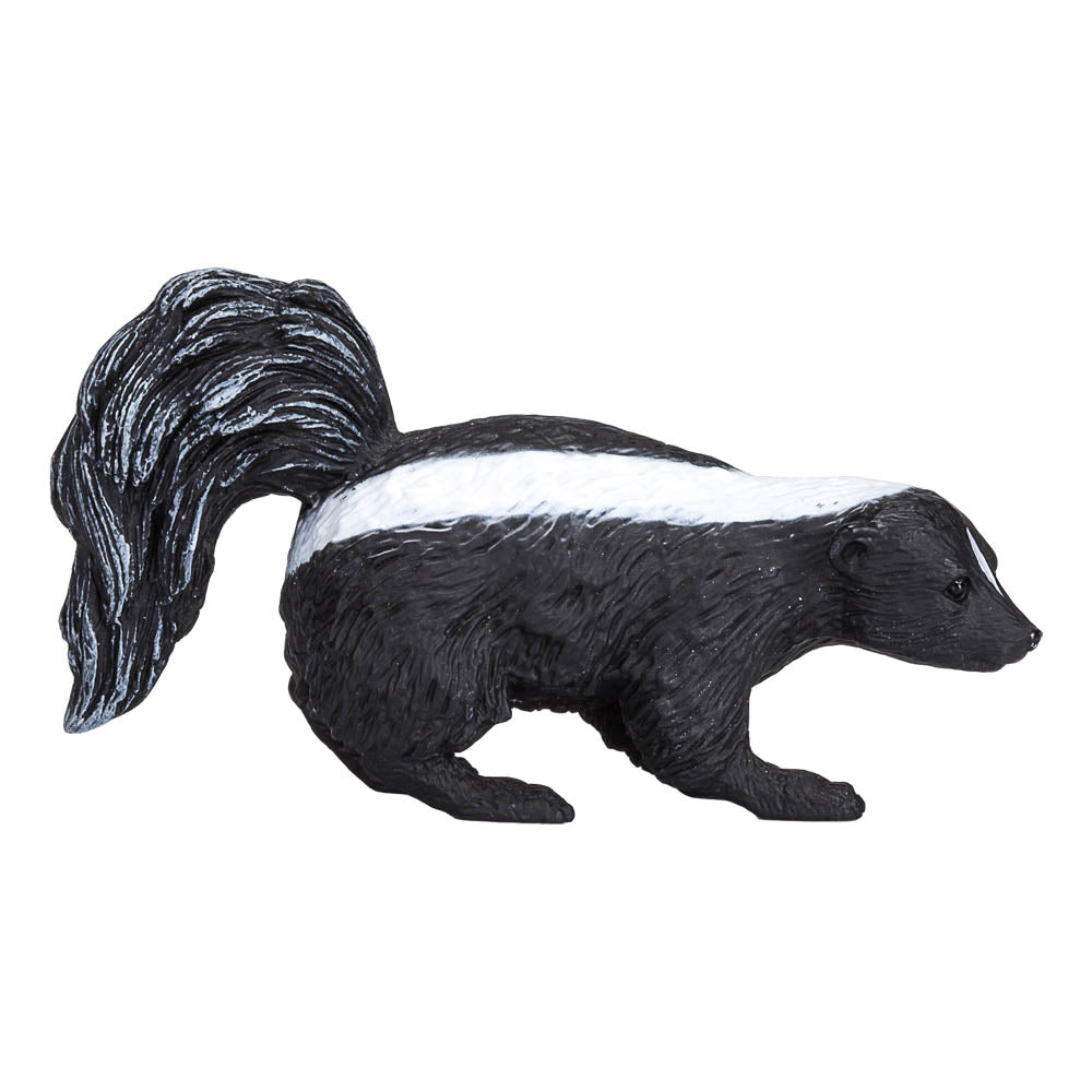 MOJO Wildlife & Woodland Skunk Toy Figure - 387034