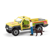 Load image into Gallery viewer, SCHLEICH Farm World Veterinarian Visit at the Farm (42503)
