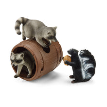 Load image into Gallery viewer, SCHLEICH Wild Life Nutty Mischief Toy Figure Set, Unisex, 3 to 8 Years, Multi-colour (42532)
