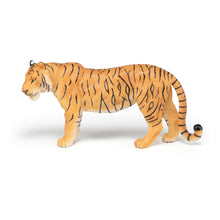 Load image into Gallery viewer, PAPO Large Figurines Large Tigress Toy Figure (50178)
