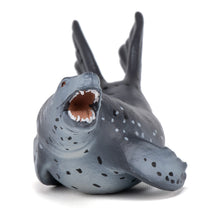 Load image into Gallery viewer, PAPO Marine Life Leopard Seal Toy Figure (56042)
